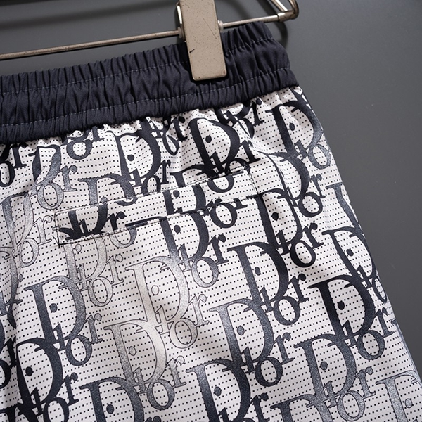 ブランドハーフパンツ全体デザイン